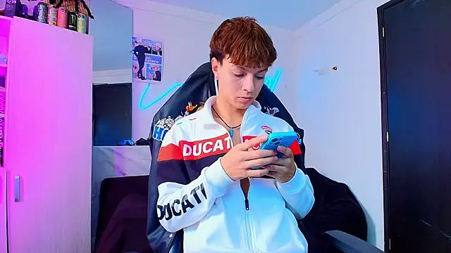 twink sebas  online show from February 7, 6:35 pm