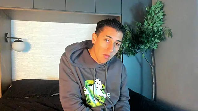 Andy Joy  online show from January 8, 11:26 am