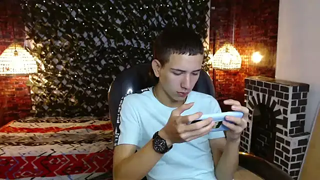 JackSwan18 online show from January 14, 1:06 pm