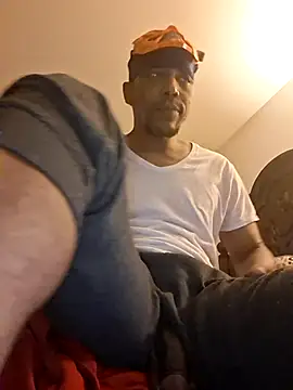 bigboytoy912 online show from July 14, 12:23 am