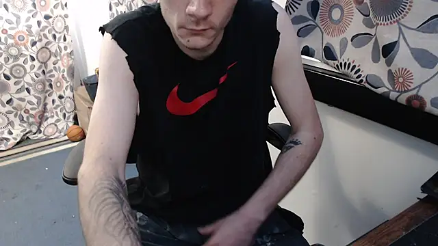 MrKingDick607 online show from April 12, 10:54 pm