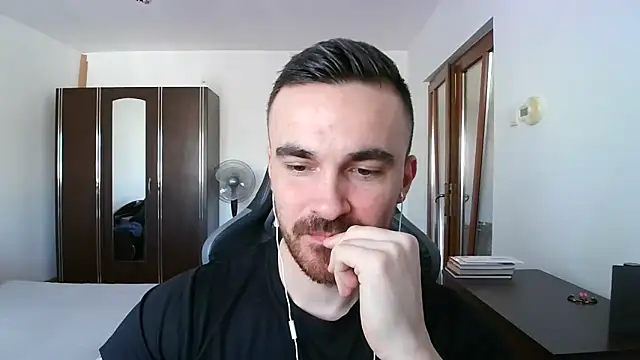 mu5clemania2 online show from February 1, 9:30 am