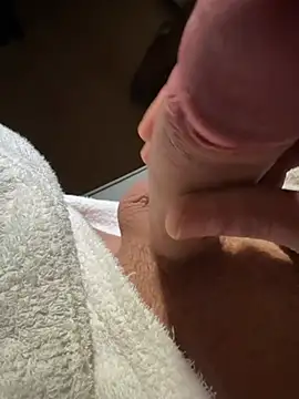 YoungCouple0604 online show from December 19, 2:57 pm