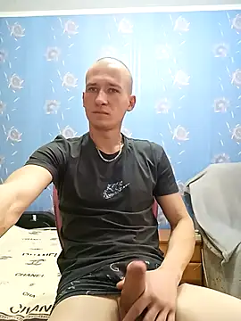 serhii19791 online show from February 27, 3:14 am