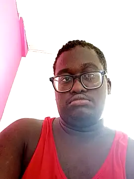 Snapshot of Jeanlaurent972 chatting on October 6, 5:39 pm Jeanlaurent972 online show from October 6, 5:39 pm
