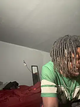 SluttyLyfe4L online show from December 3, 5:35 am