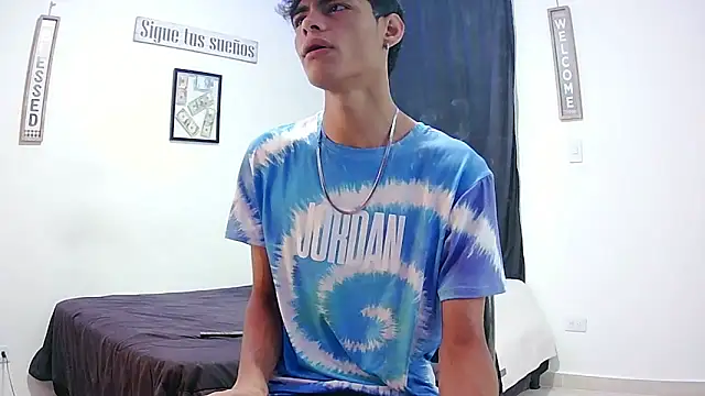 harrytomson 1 online show from November 6, 10:40 am