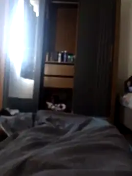 jhondivulga18 online show from April 16, 9:42 am