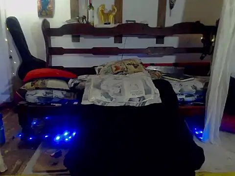 laye19 online show from September 13, 2:12 am