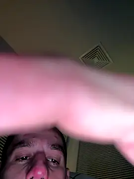 PeytonJohnn online show from December 2, 8:39 am