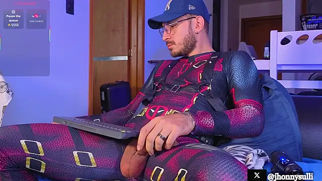 jhonny sulivan online show from November 4, 3:35 pm