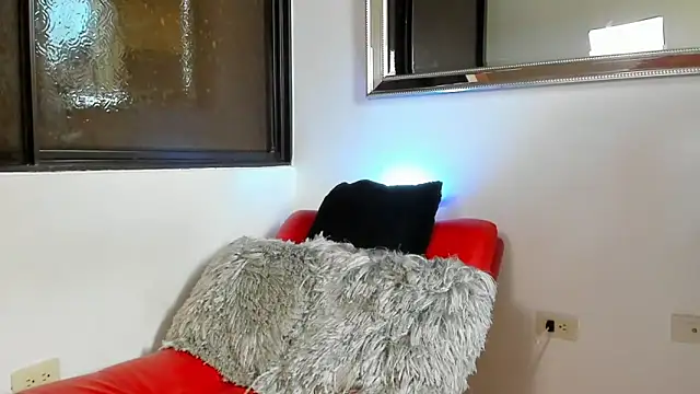 julian wallace online show from March 23, 7:42 pm