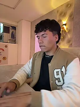 Logan smith1 online show from October 23, 5:44 am