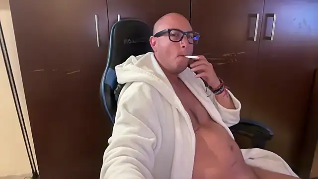 alanan881 online show from November 26, 1:19 am