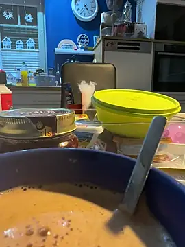 rundum40 online show from December 11, 3:37 am