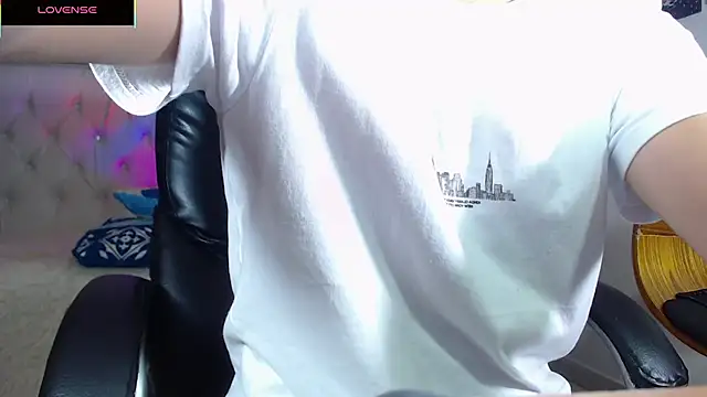 nolan twink1 online show from September 23, 5:45 pm