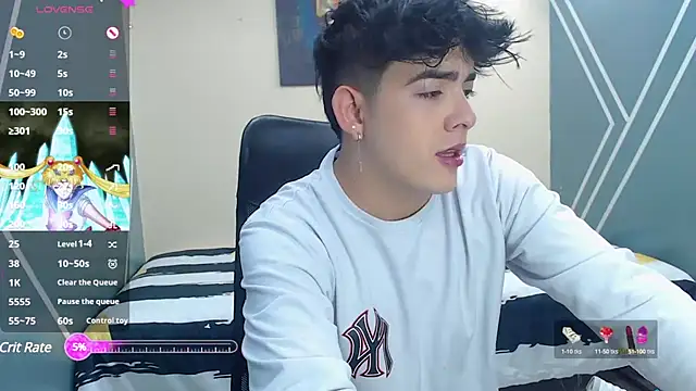 nolan twink1 online show from February 1, 5:37 pm