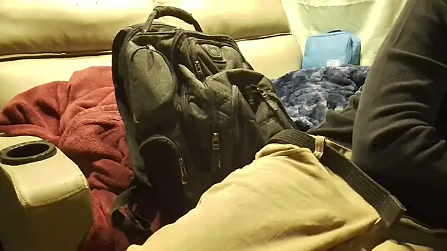 overaveragefreak4you online show from March 17, 12:51 pm