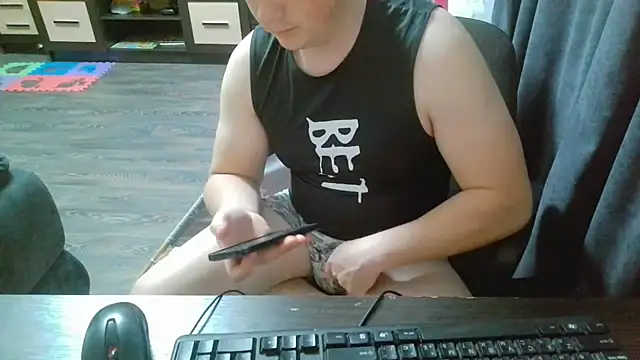 gamblingbum online show from April 4, 9:45 pm