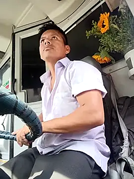 alexchir4 online show from March 18, 7:17 pm