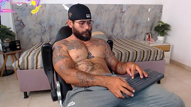 hanz col online show from March 24, 10:57 pm