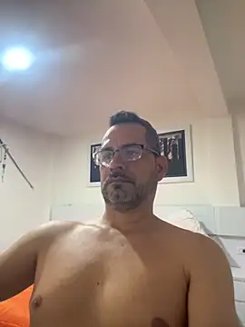 party2025 online show from April 5, 6:48 pm