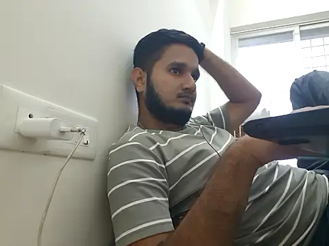Jonrobinso online show from July 18, 1:16 pm