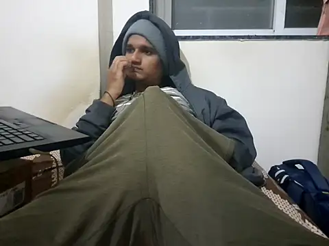 Jonrobinso online show from December 17, 4:24 pm