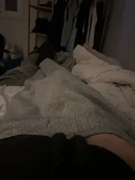 pignoufe online show from February 24, 10:05 am