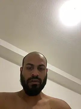 Snapshot of islandvybee55 chatting on March 17, 6:40 am islandvybee55 online show from March 17, 6:40 am