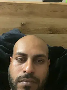 islandvybee55 online show from March 31, 2:19 pm