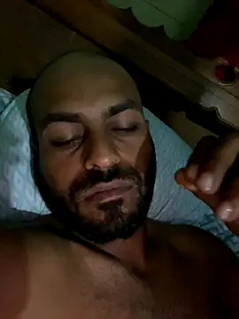 Snapshot of islandvybee55 chatting on September 12, 5:07 am islandvybee55 online show from September 12, 5:07 am