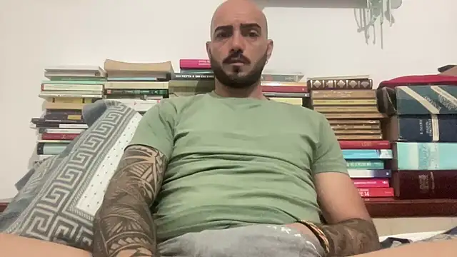 alessandromori91 online show from May 15, 10:18 pm
