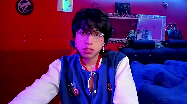 AnggelONfiree online show from December 16, 8:20 am