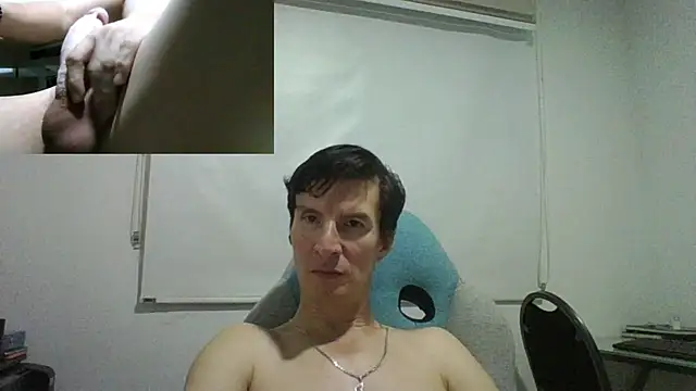 fieryloves online show from December 12, 1:32 am