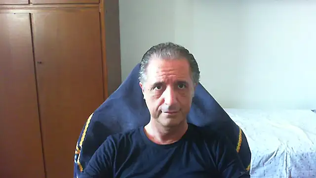 lliuk70mi online show from May 28, 1:31 pm