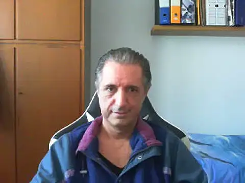 lliuk70mi online show from February 4, 1:27 pm