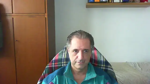 lliuk70mi online show from April 13, 12:39 pm