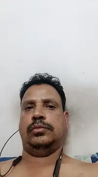 Snapshot of Raj1043 chatting on February 21, 8:27 pm Raj1043 online show from February 21, 8:27 pm