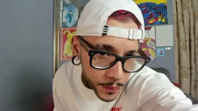 MurdockH online show from October 27, 5:10 am