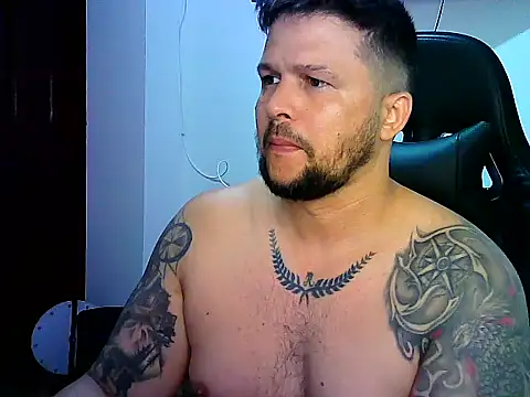 tupapito00 online show from June 2, 2:01 am