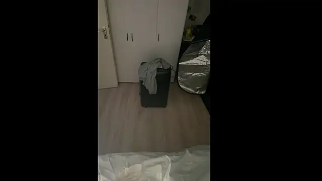 LuggiJack online show from February 9, 4:00 pm