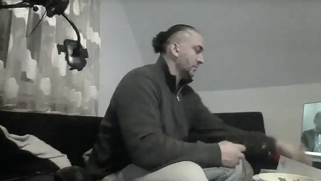 NewyorkDimi online show from November 25, 1:07 am