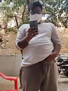 Snapshot of telugu_boyy chatting on January 12, 7:00 am telugu boyy online show from January 12, 7:00 am