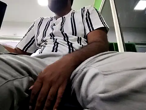 Snapshot of telugu_boyy chatting on February 22, 1:55 pm telugu boyy online show from February 22, 1:55 pm