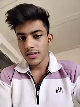 kingkartik7 online show from January 30, 8:42 pm