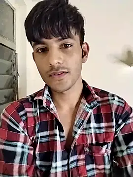 kingkartik7 online show from February 15, 9:39 pm