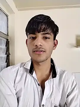 kingkartik7 online show from February 26, 7:20 am