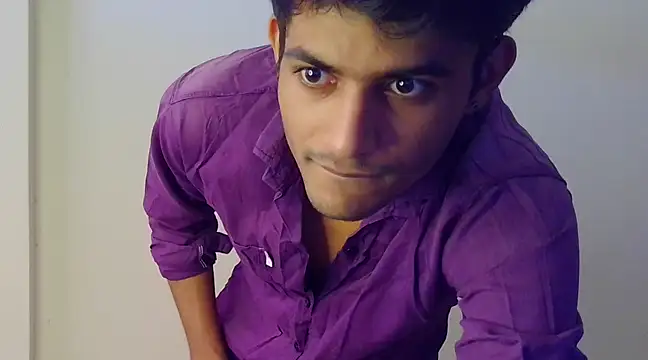 kingkartik7 online show from March 18, 6:28 am