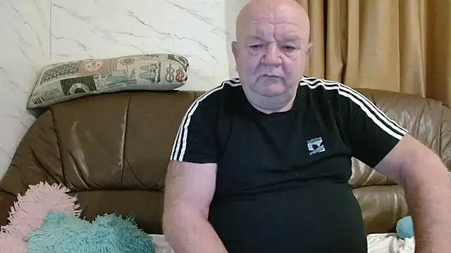 fullballs6 online show from February 17, 3:05 am